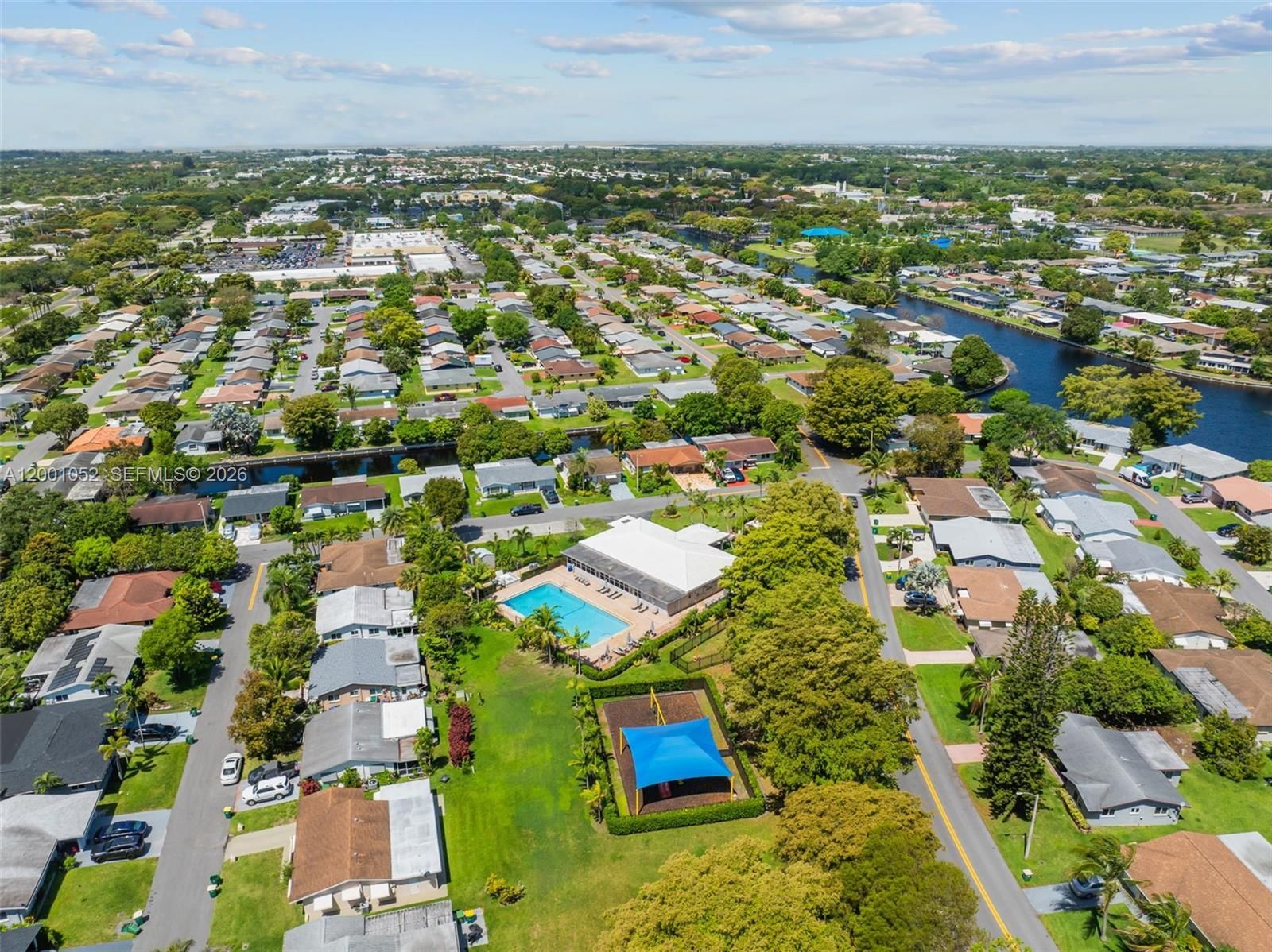 Real estate property located at 7301 57th Pl, Broward, Mainlands Of Tamarac Lake, Tamarac, FL
