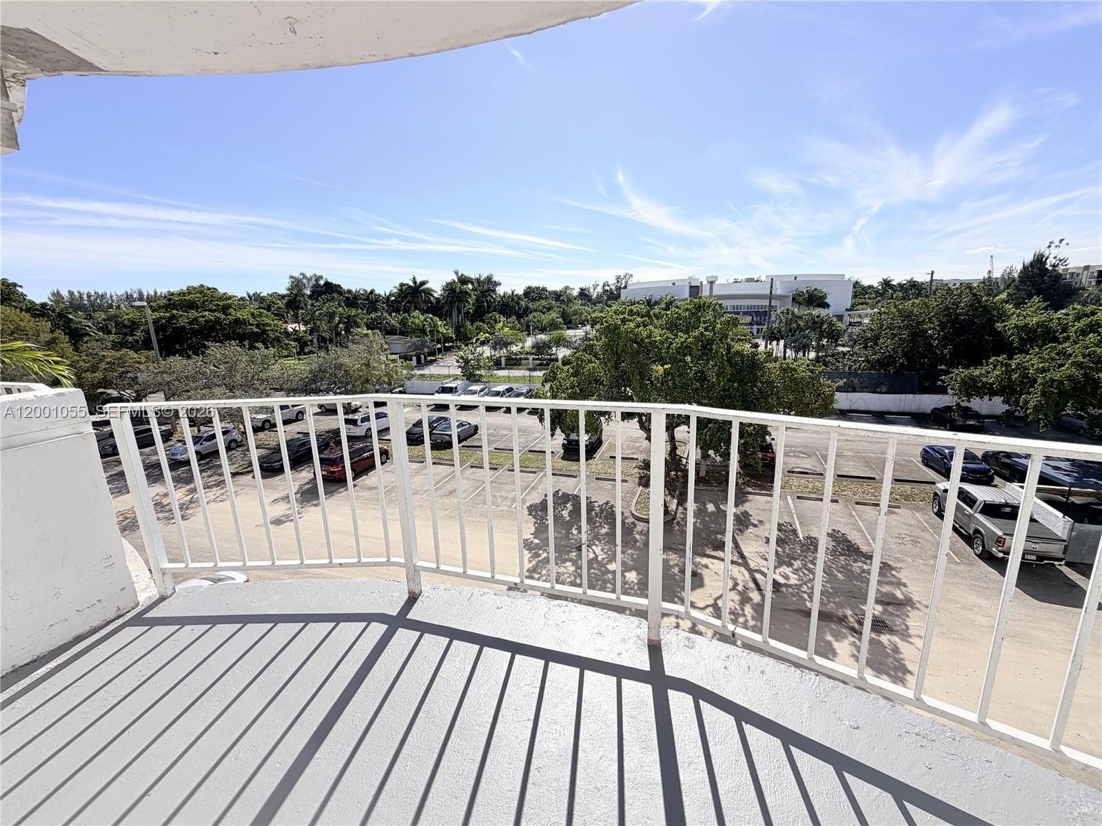 Real estate property located at 496 165th St Rd D-409, Miami-dade, Montecarlo Condo, Miami, FL