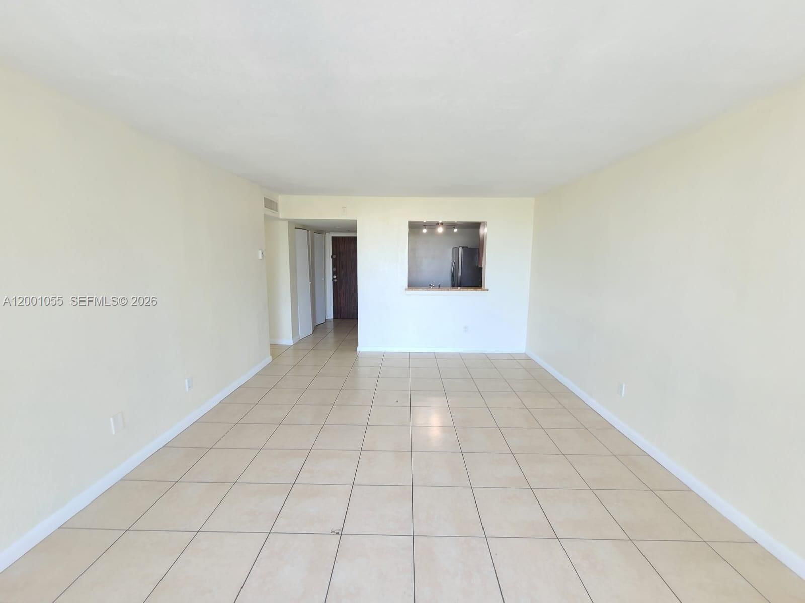 Real estate property located at 496 165th St Rd D-409, Miami-dade, Montecarlo Condo, Miami, FL
