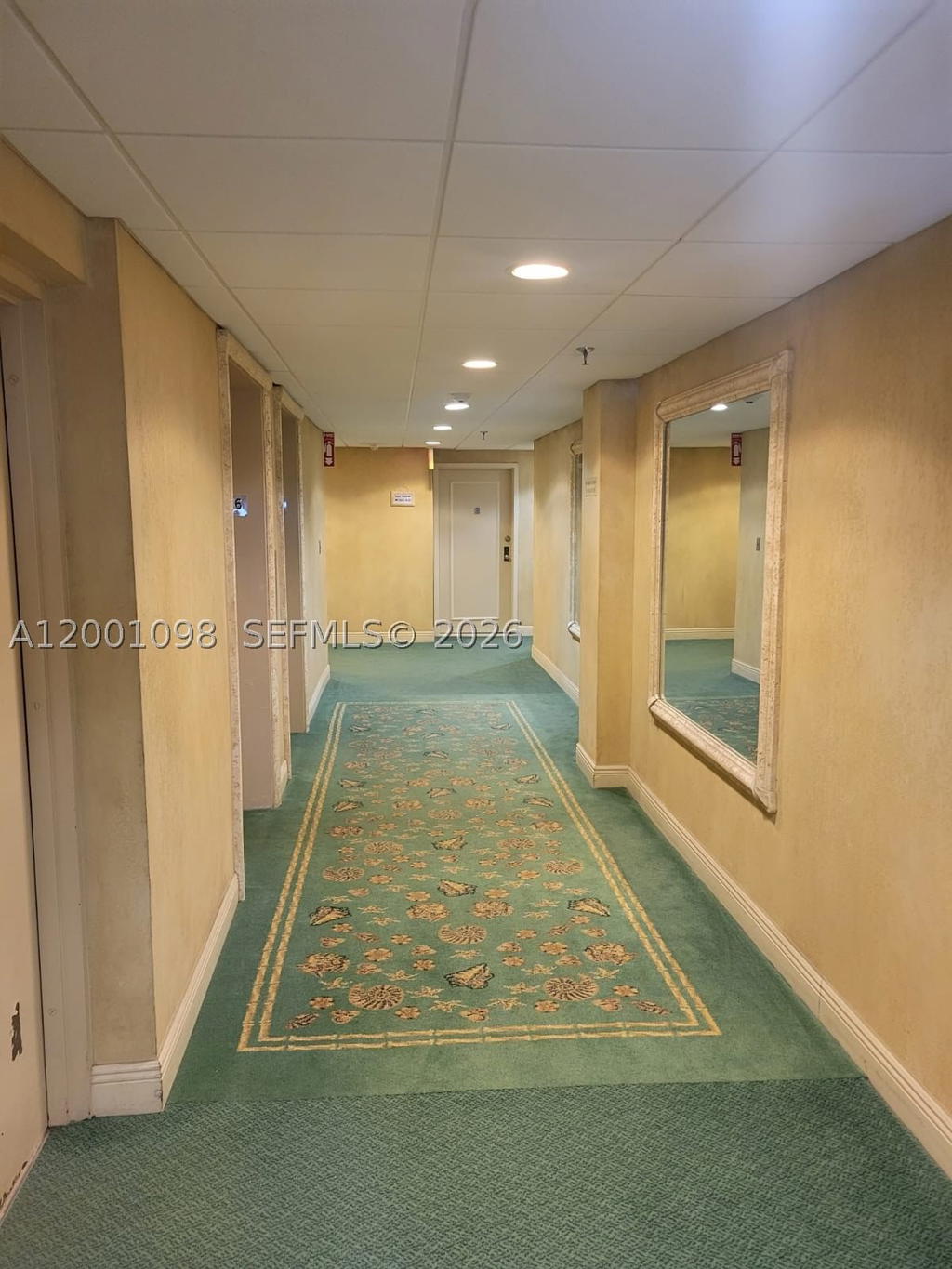 Real estate property located at 2625 Collins Ave #1601, Miami-dade, Oceanfront Plaza Condo, Miami Beach, FL