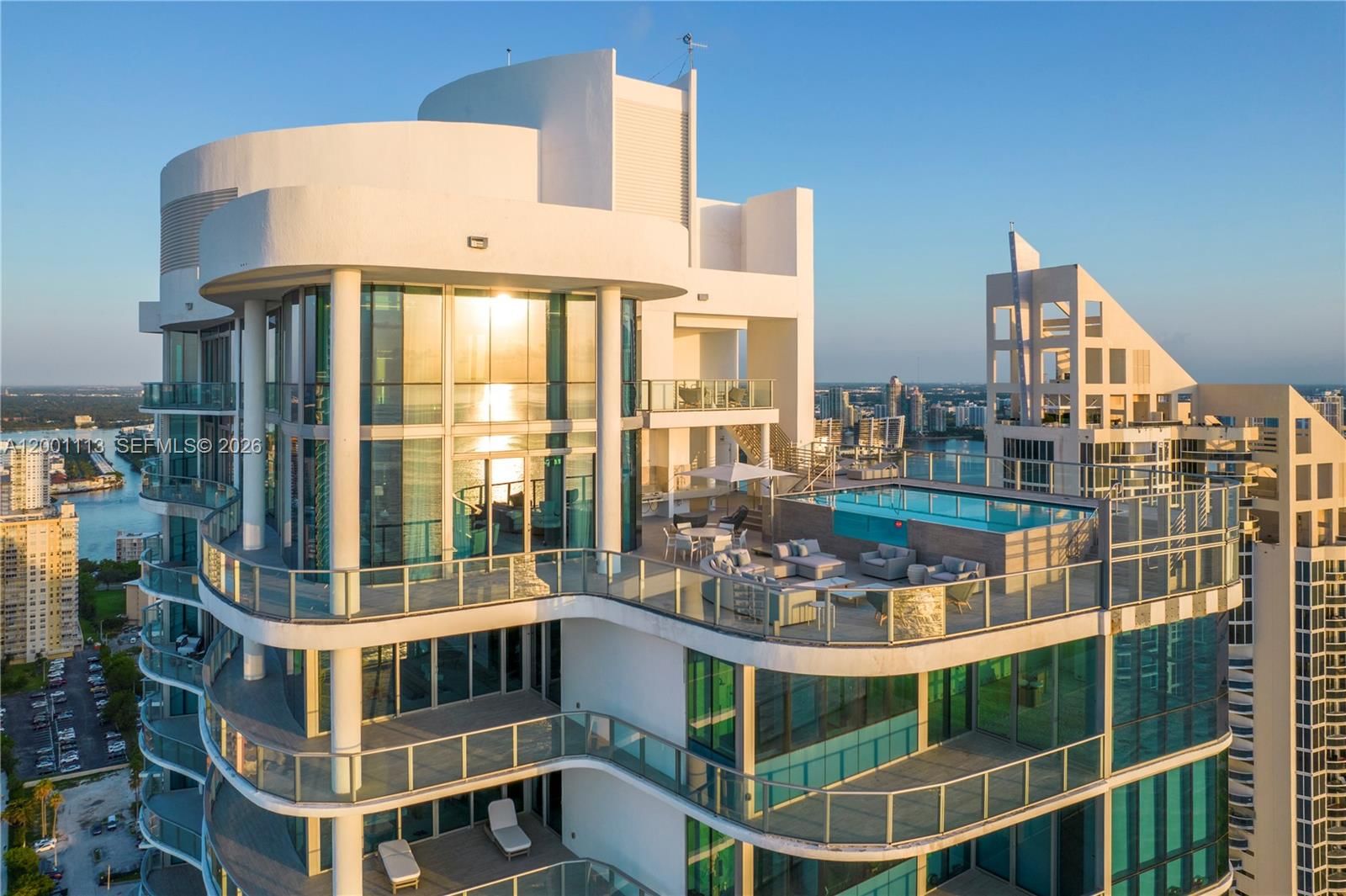 Real estate property located at 17475 Collins Ave PH3201, Miami-dade, Chateau Beach Condo, Sunny Isles Beach, FL