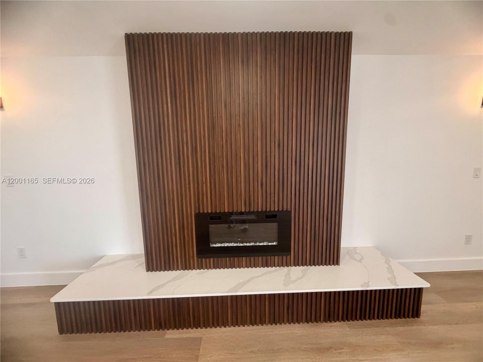 Real estate property located at 9051 200th St, Miami-dade, Cutler Ridge Pines, Cutler Bay, FL