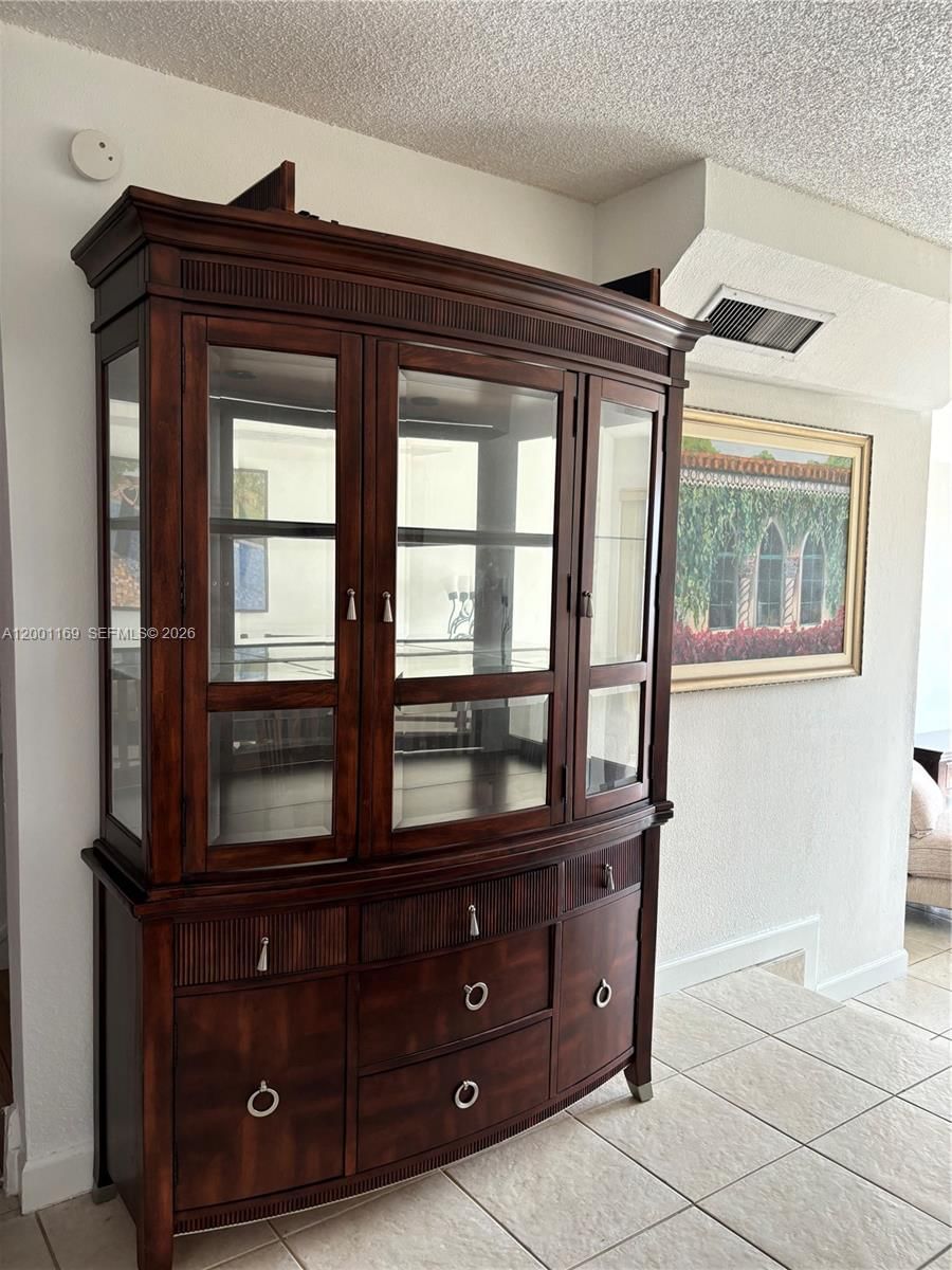 Real estate property located at 10900 104th St #303, Miami-dade, The Berkeley Condo, Miami, FL