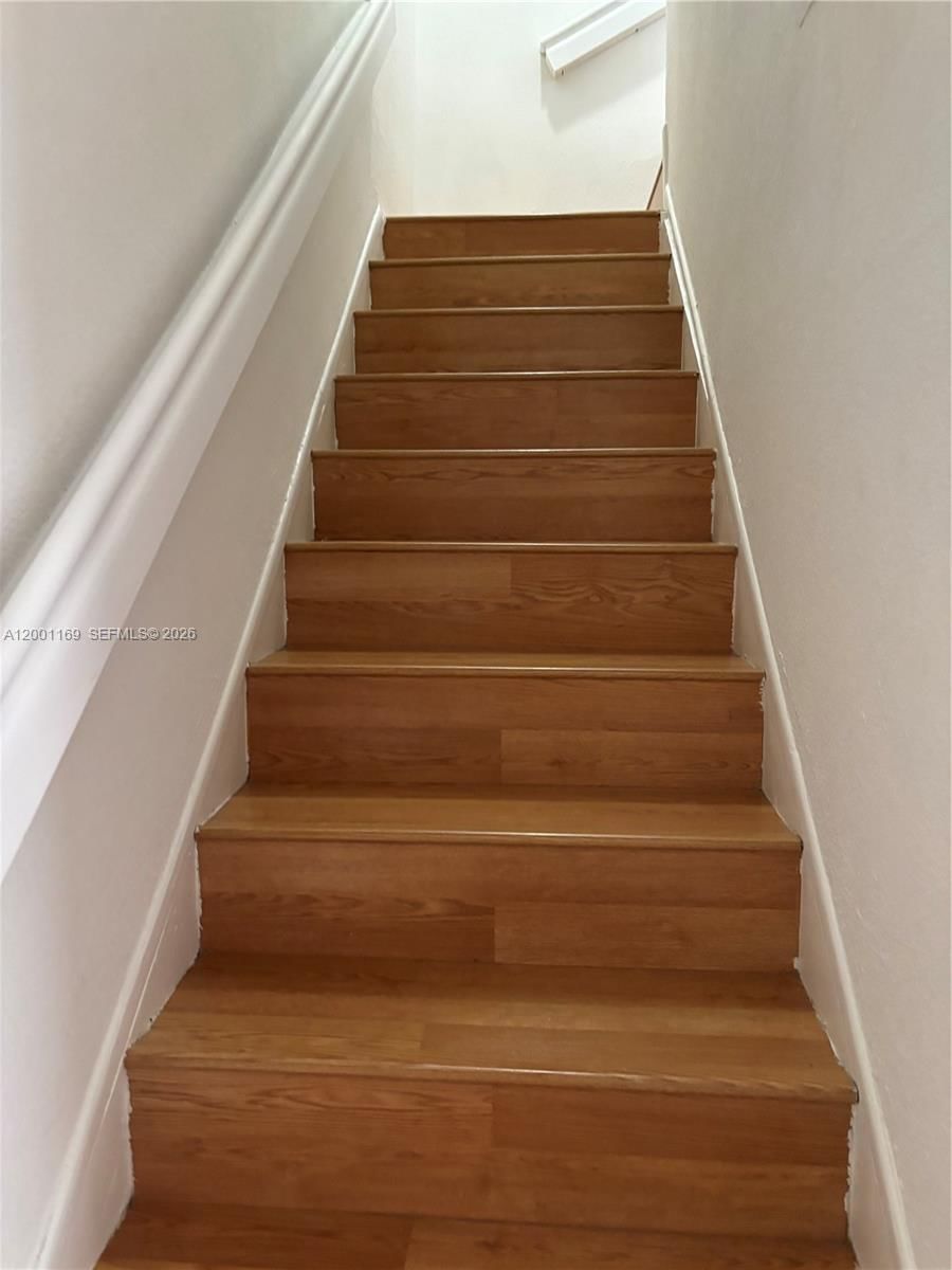 Real estate property located at 10900 104th St #303, Miami-dade, The Berkeley Condo, Miami, FL