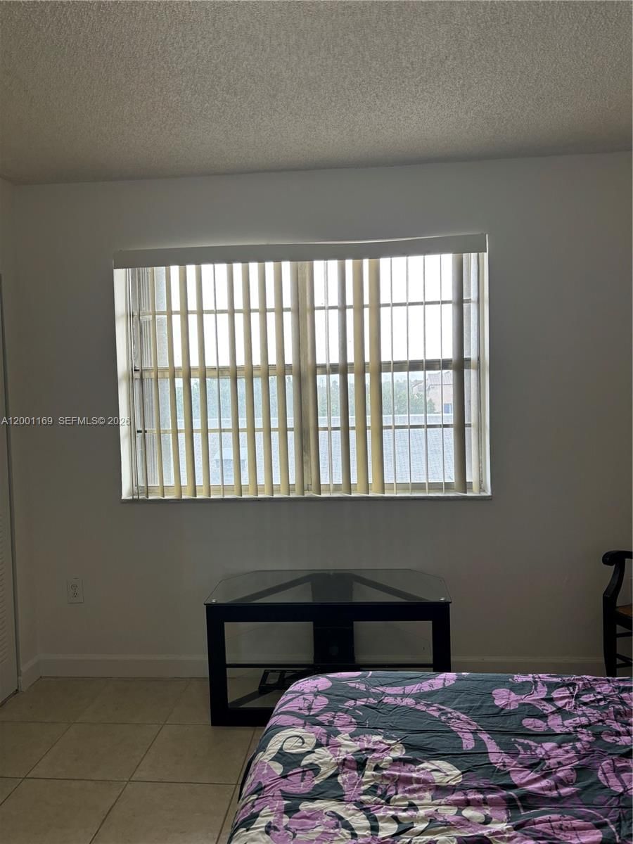 Real estate property located at 10900 104th St #303, Miami-dade, The Berkeley Condo, Miami, FL