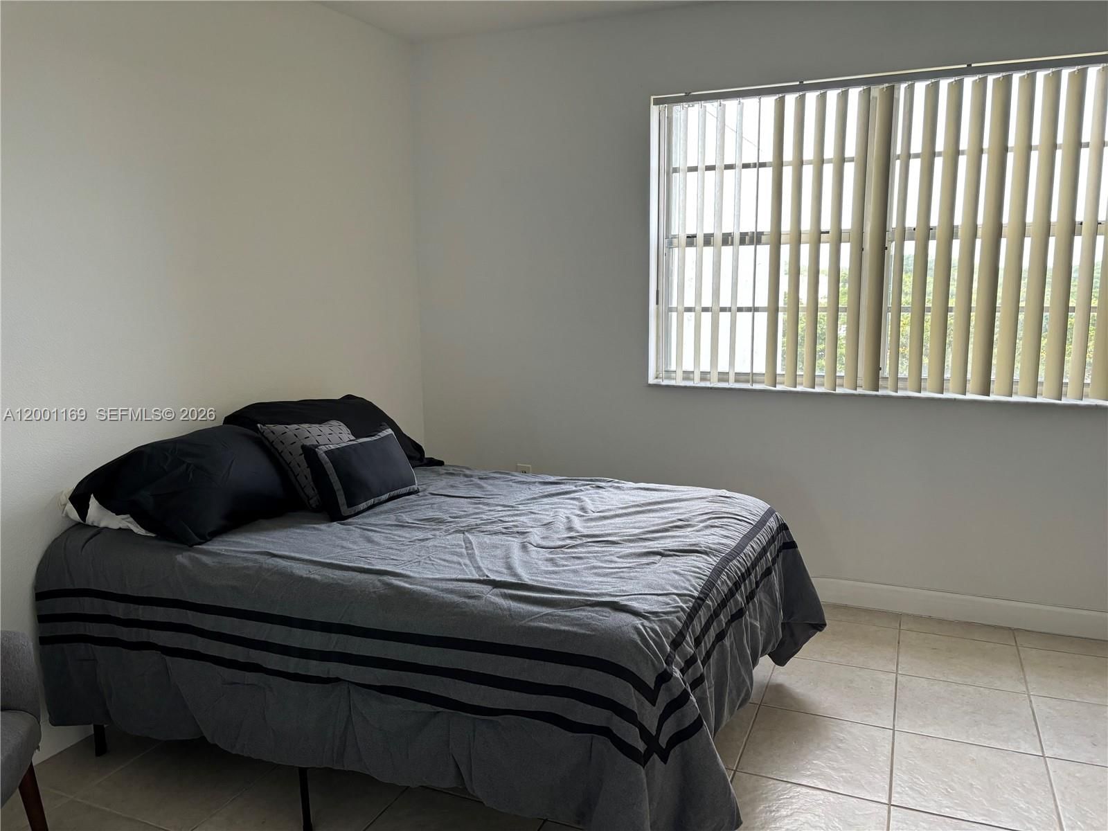 Real estate property located at 10900 104th St #303, Miami-dade, The Berkeley Condo, Miami, FL