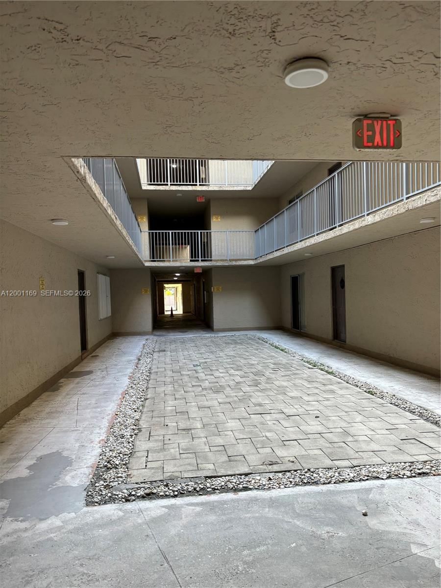 Real estate property located at 10900 104th St #303, Miami-dade, The Berkeley Condo, Miami, FL