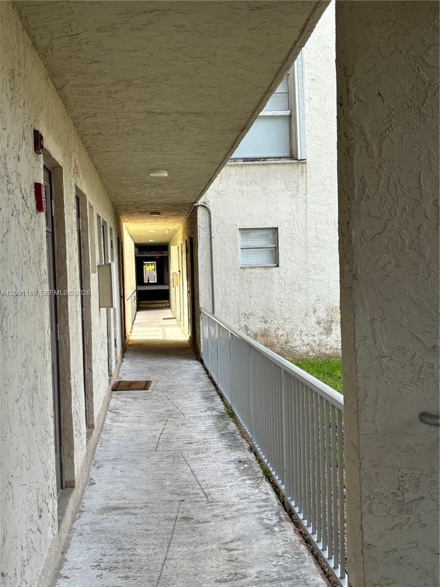 Real estate property located at 10900 104th St #303, Miami-dade, The Berkeley Condo, Miami, FL