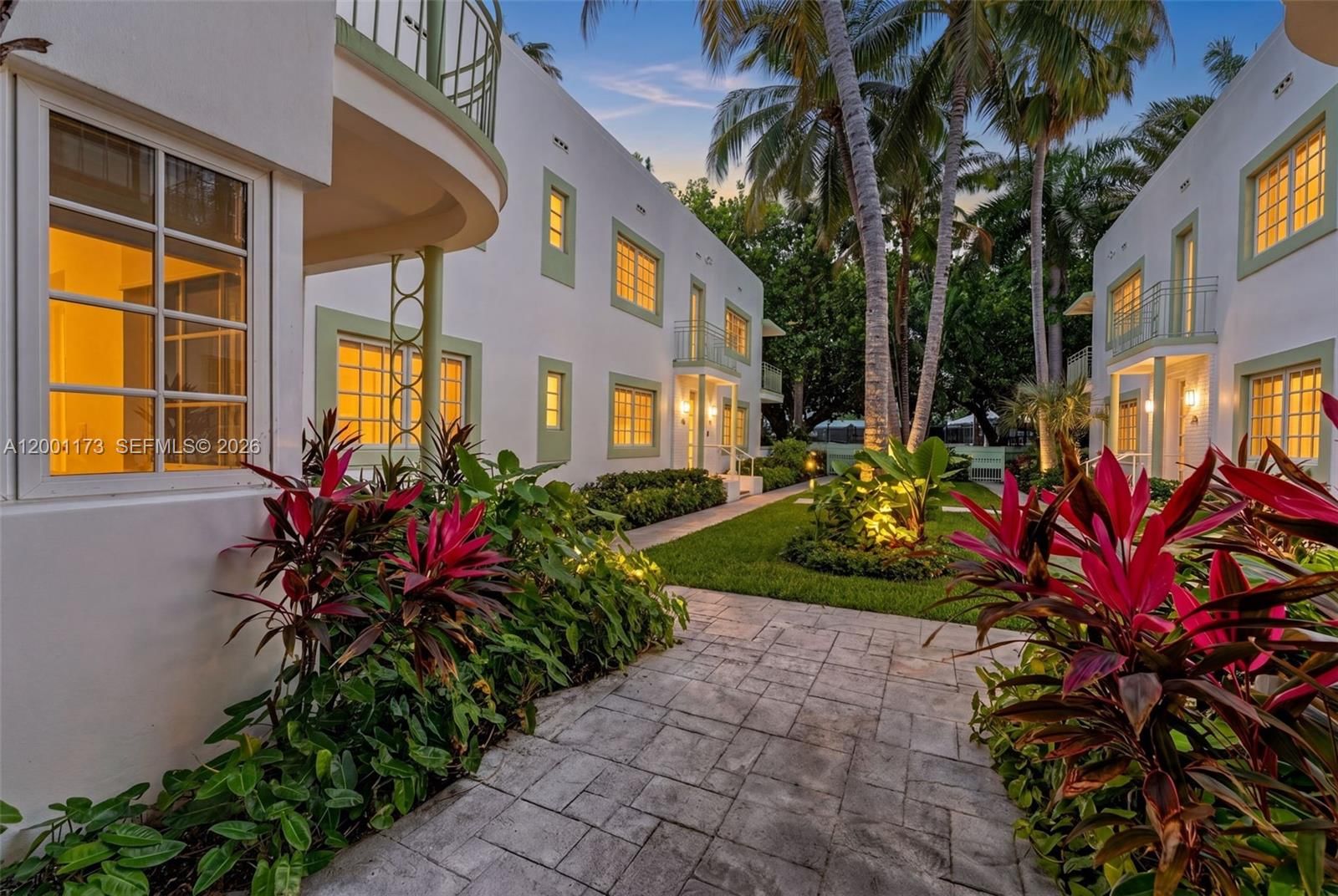 Real estate property located at 1205 Meridian Ave #3, Miami-dade, Arcadia Condo Of Miami Bea, Miami Beach, FL