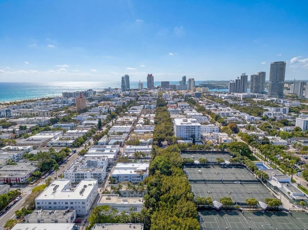 Real estate property located at 1205 Meridian Ave #3, Miami-dade, Arcadia Condo Of Miami Bea, Miami Beach, FL