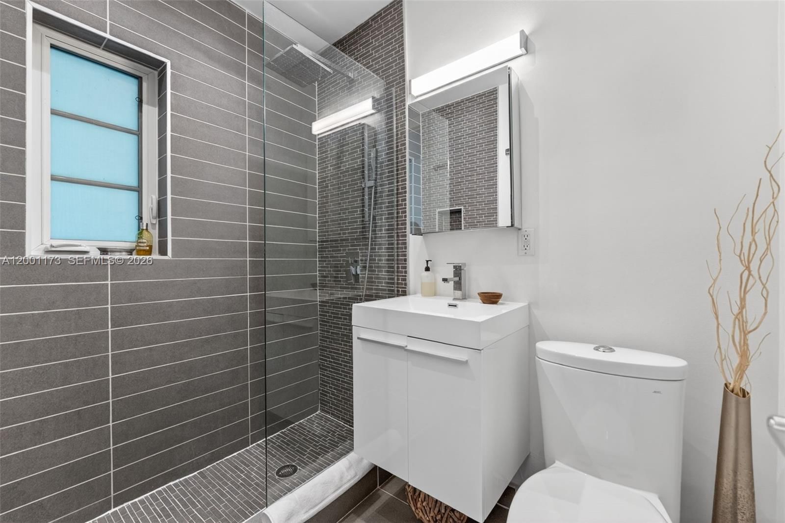 Real estate property located at 1205 Meridian Ave #3, Miami-dade, Arcadia Condo Of Miami Bea, Miami Beach, FL