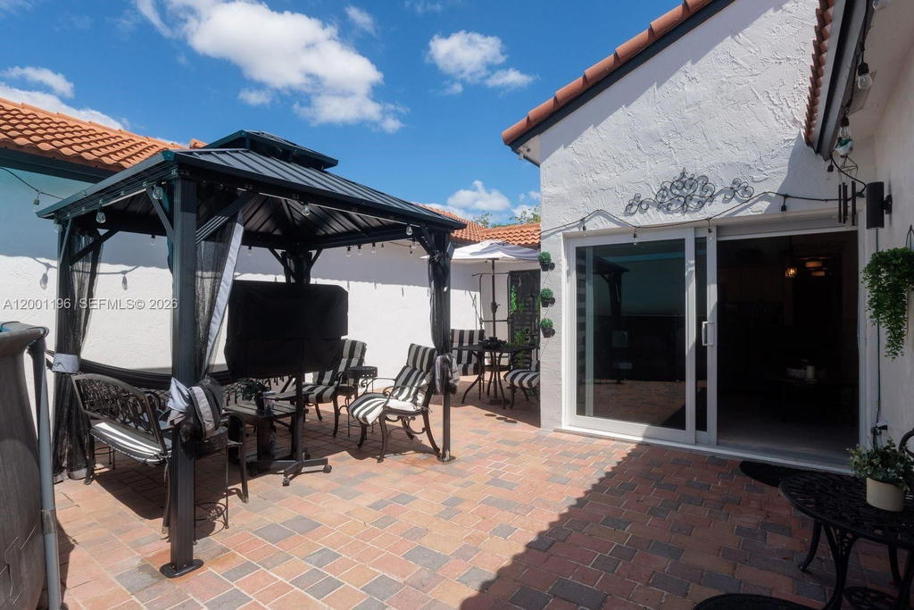 Real estate property located at 17816 10th Ln, Broward, Silver Lakes Ph Ii Replat, Pembroke Pines, FL