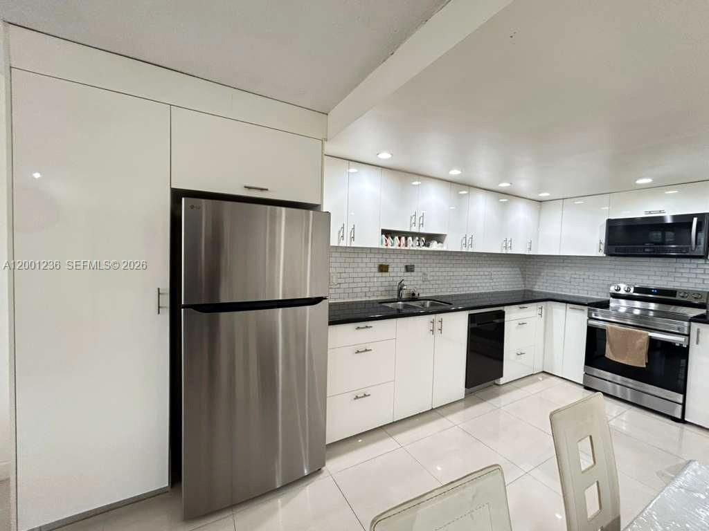 Real estate property located at 1351 Miami Gardens Dr #511E, Miami-dade, Buckley Towers Condo - Ea, Miami, FL