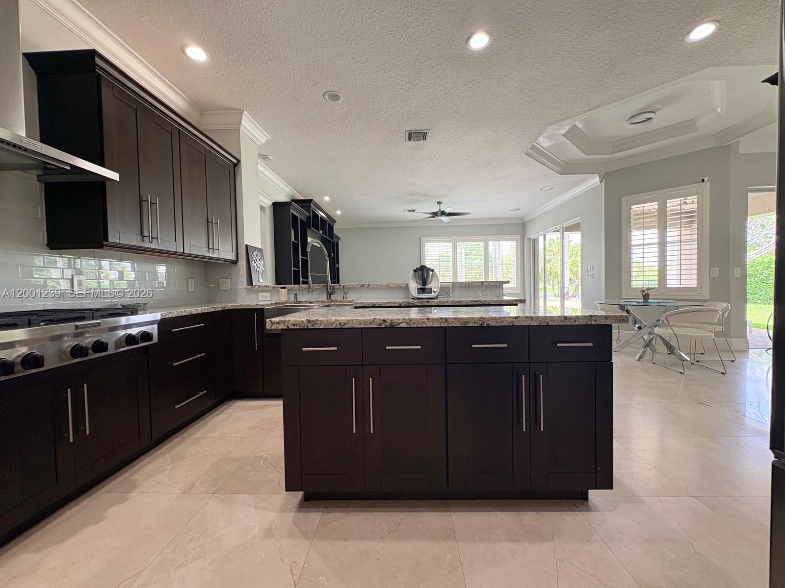 Real estate property located at 13805 41st St, Broward, Imagination Farms East, Davie, FL