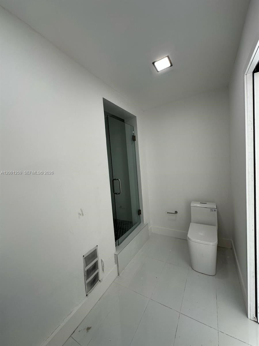 Real estate property located at 860 171st St, Miami-dade, Cravero Cloverleaf Estate, Miami Gardens, FL