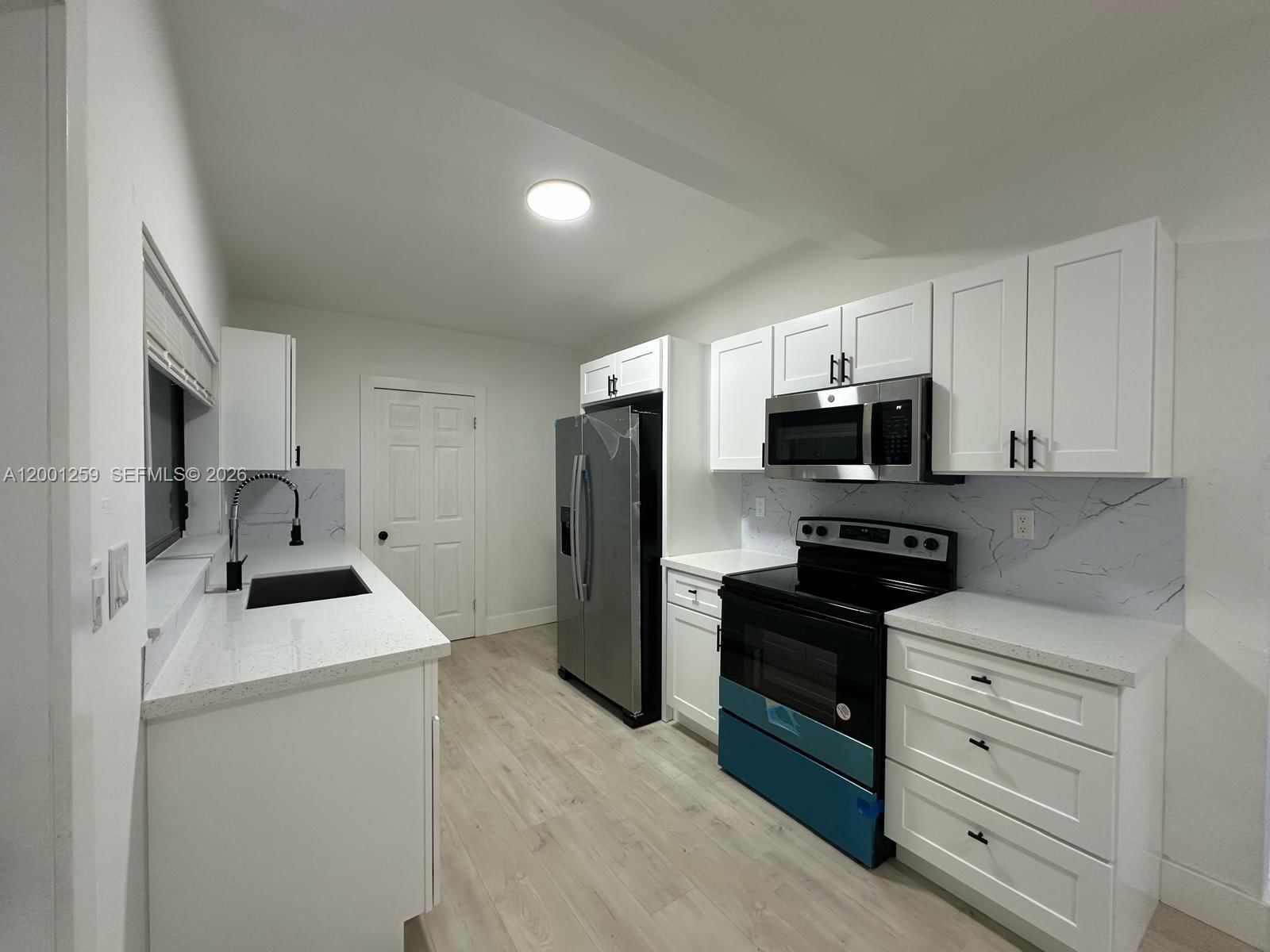 Real estate property located at 860 171st St, Miami-dade, Cravero Cloverleaf Estate, Miami Gardens, FL