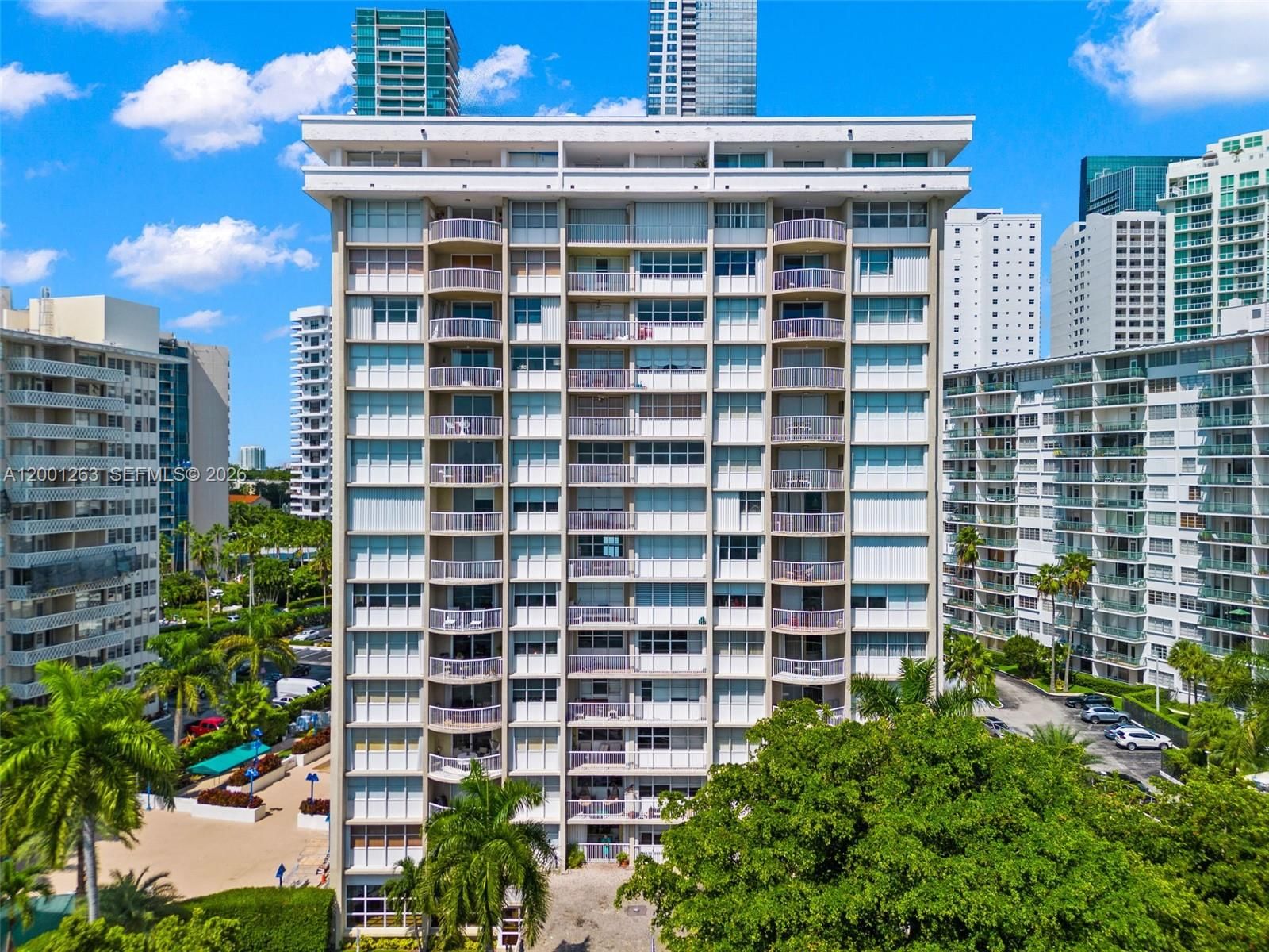 Real estate property located at 1420 Brickell Bay Dr #1401A, Miami-dade, Bayshore Place Condo, Miami, FL