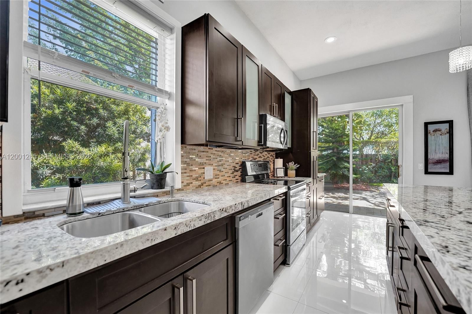 Real estate property located at 1445 143rd Ave, Broward, Pembroke Falls Phase 6, Pembroke Pines, FL