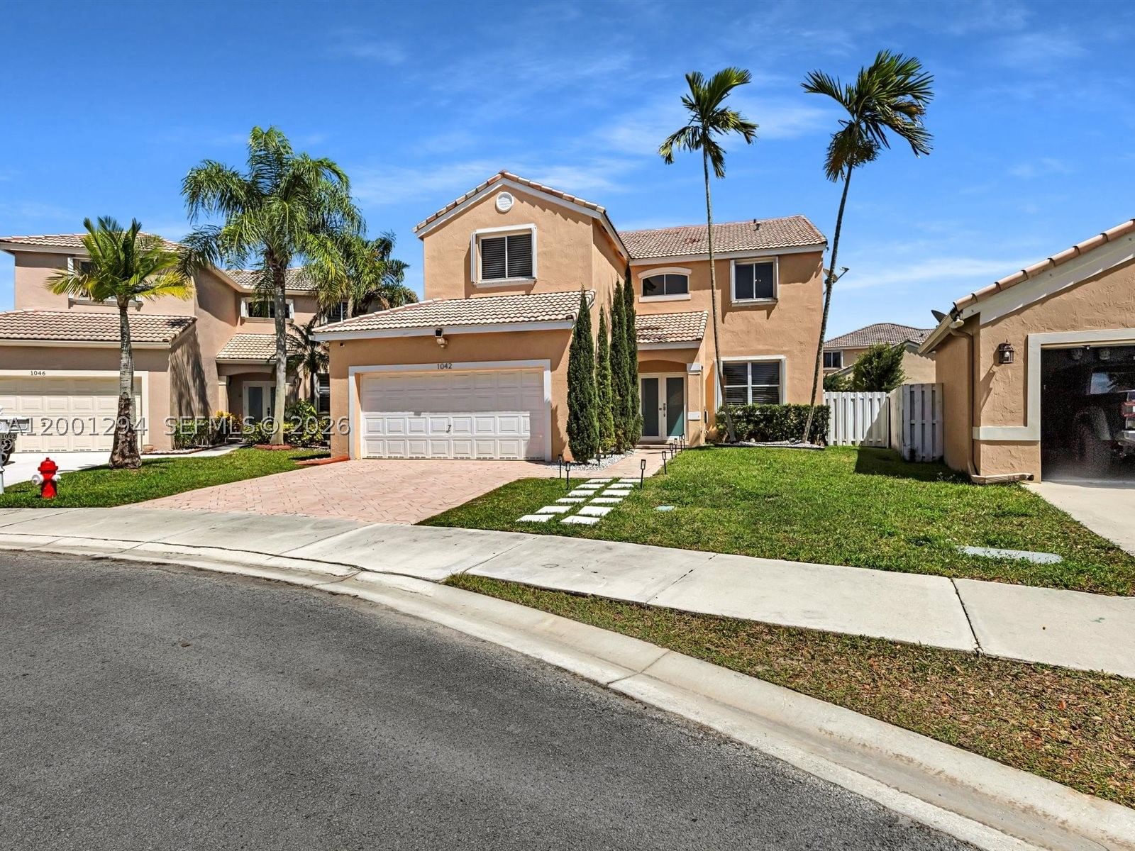 Real estate property located at 1042 Thistle Creek Ct, Broward, Sector 3 - Parcels C D E, Weston, FL