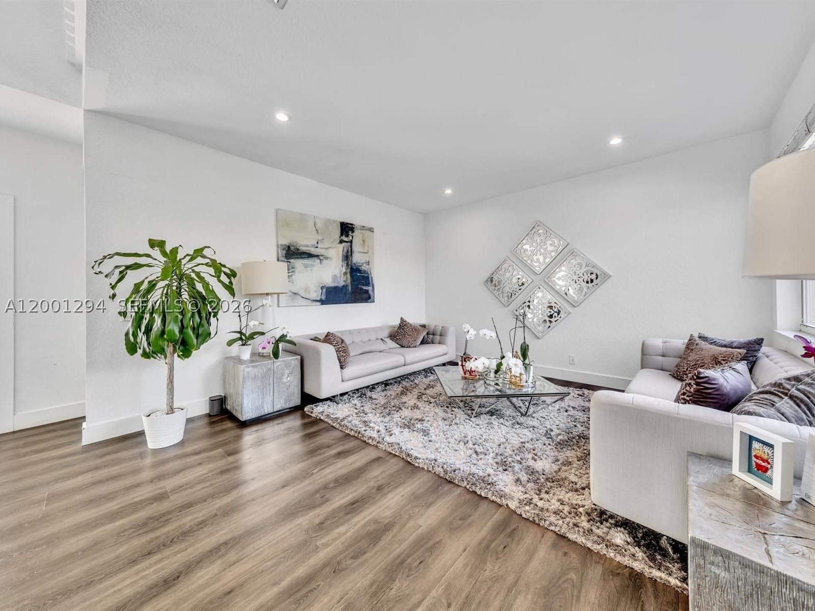 Real estate property located at 1042 Thistle Creek Ct, Broward, Sector 3 - Parcels C D E, Weston, FL