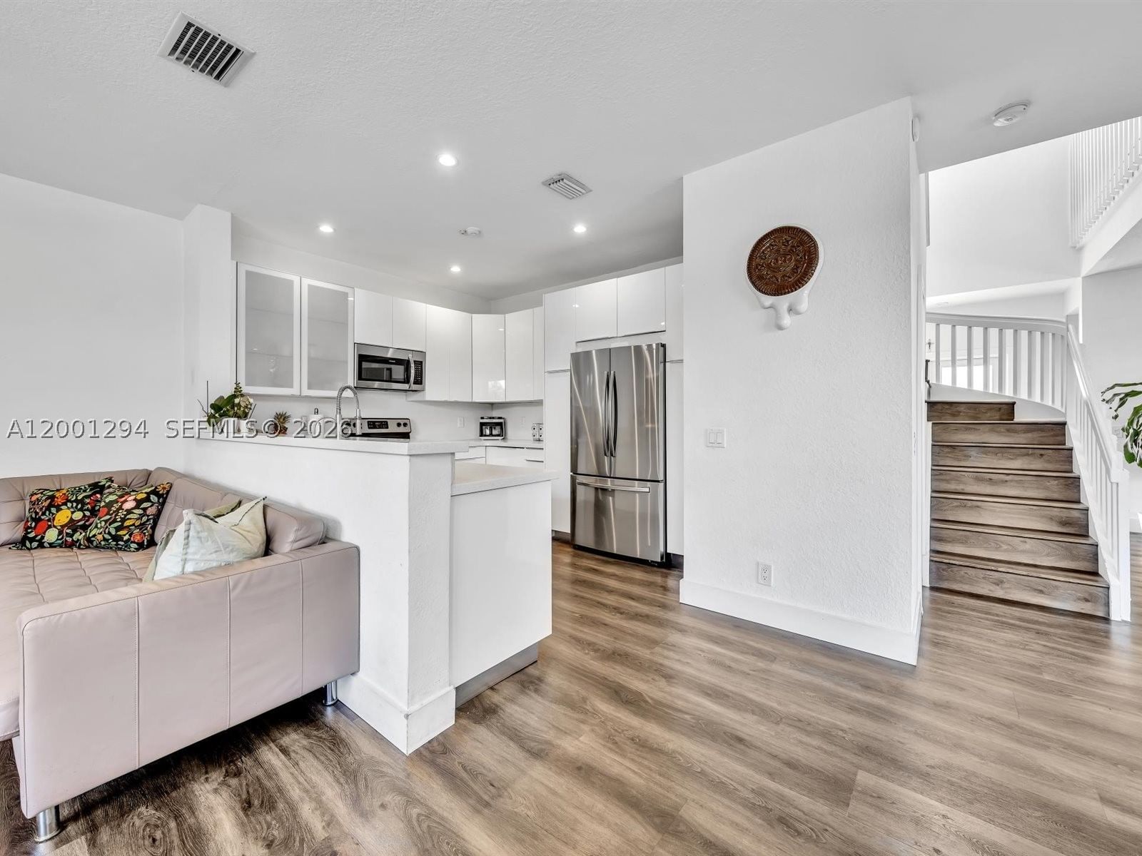 Real estate property located at 1042 Thistle Creek Ct, Broward, Sector 3 - Parcels C D E, Weston, FL