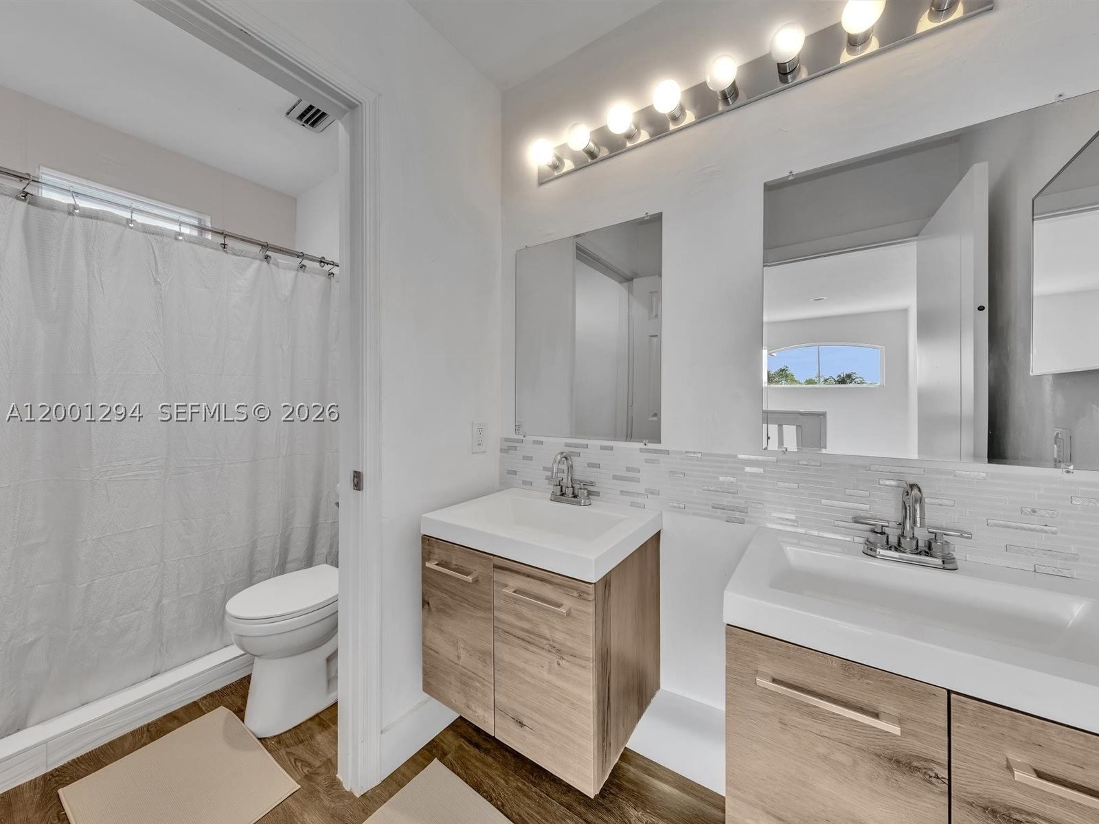 Real estate property located at 1042 Thistle Creek Ct, Broward, Sector 3 - Parcels C D E, Weston, FL
