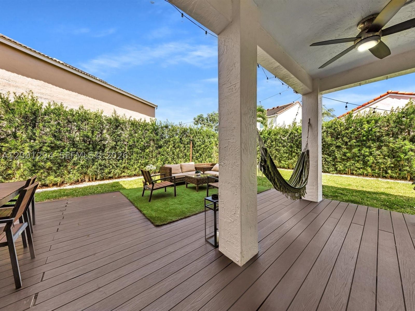Real estate property located at 1042 Thistle Creek Ct, Broward, Sector 3 - Parcels C D E, Weston, FL