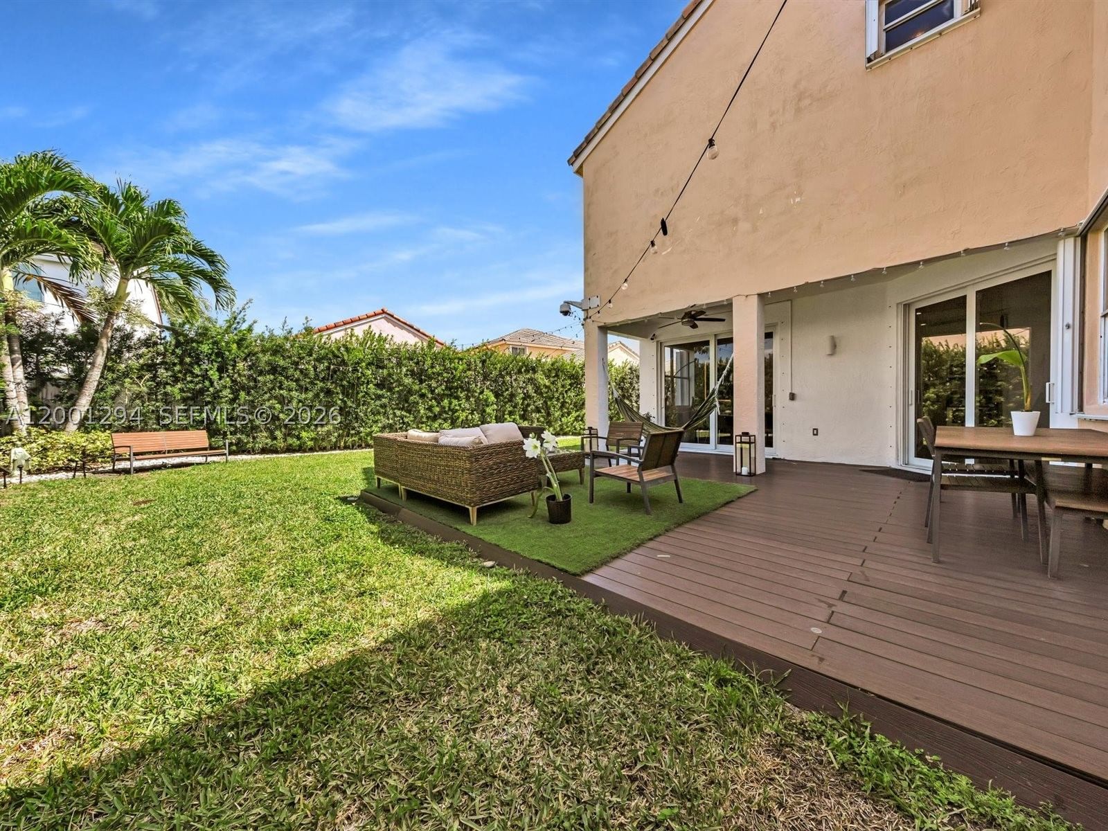 Real estate property located at 1042 Thistle Creek Ct, Broward, Sector 3 - Parcels C D E, Weston, FL