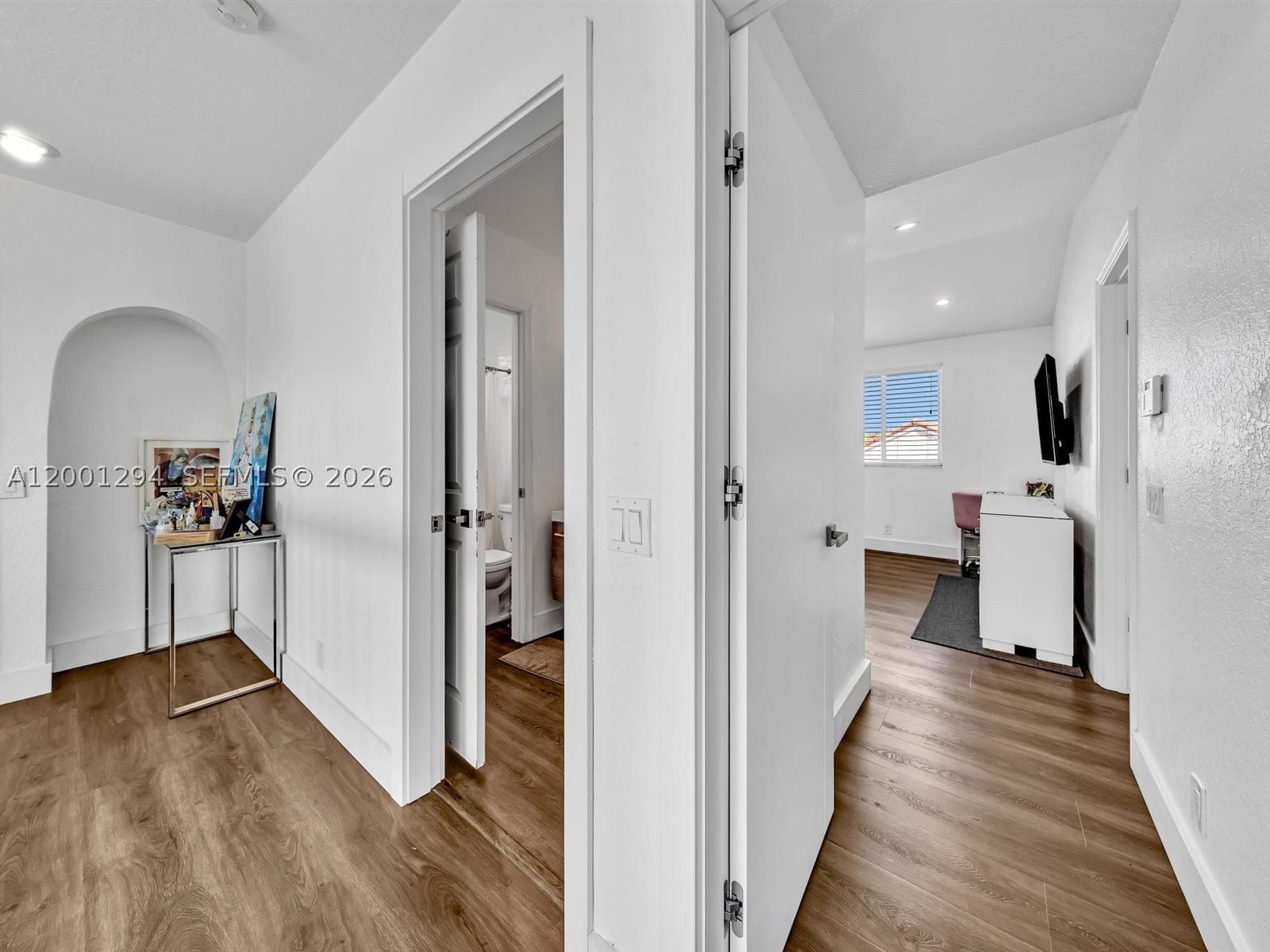 Real estate property located at 1042 Thistle Creek Ct, Broward, Sector 3 - Parcels C D E, Weston, FL