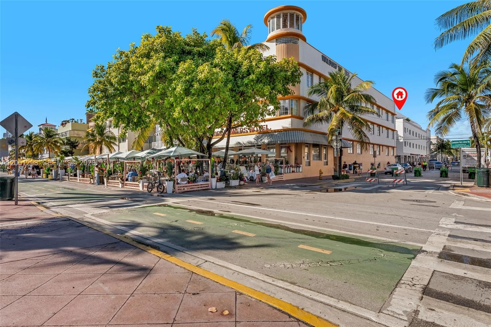 Real estate property located at 865 Collins Ave #307, Miami-dade, The Skylark Condo, Miami Beach, FL