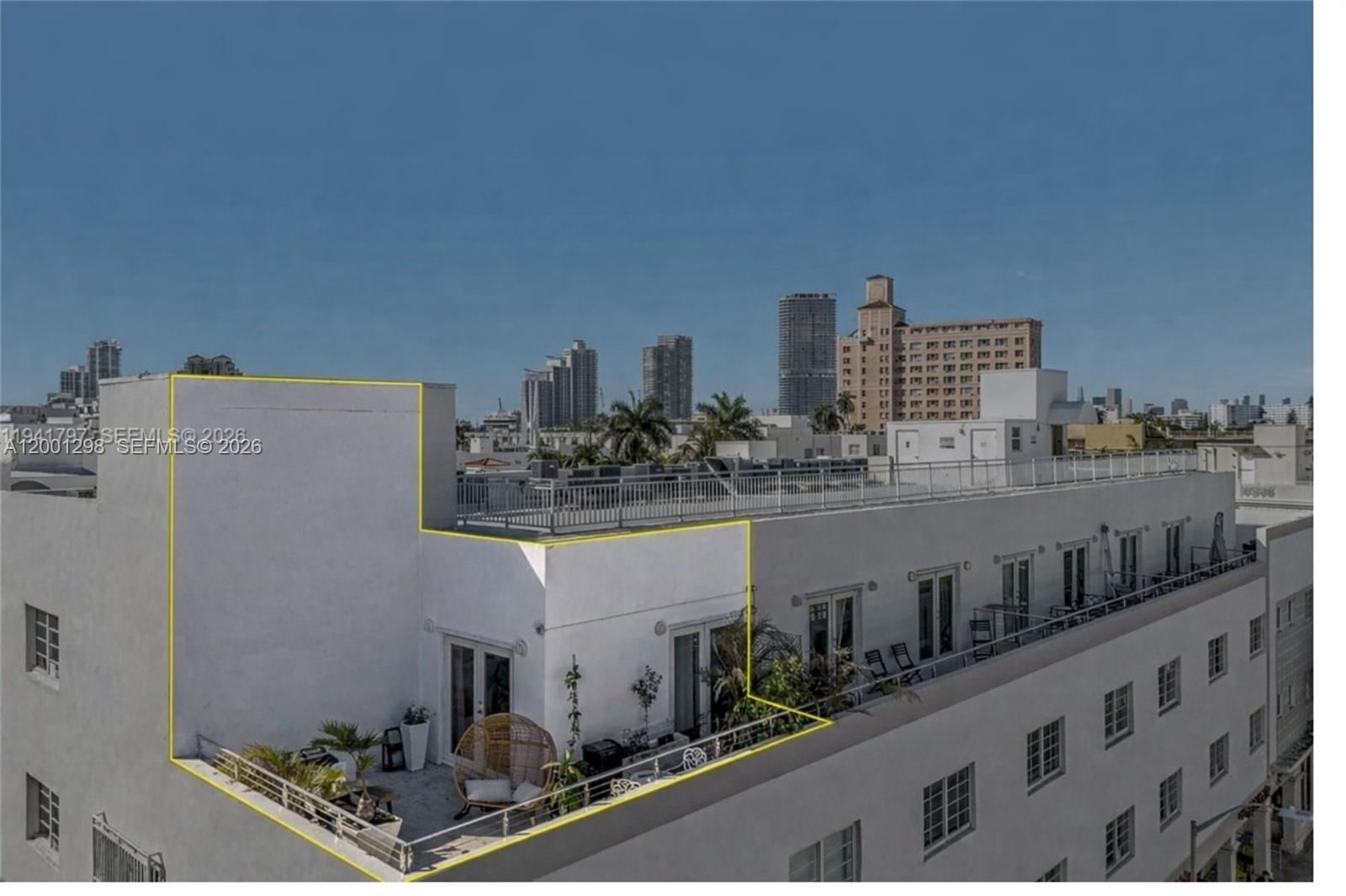 Real estate property located at 865 Collins Ave #307, Miami-dade, The Skylark Condo, Miami Beach, FL