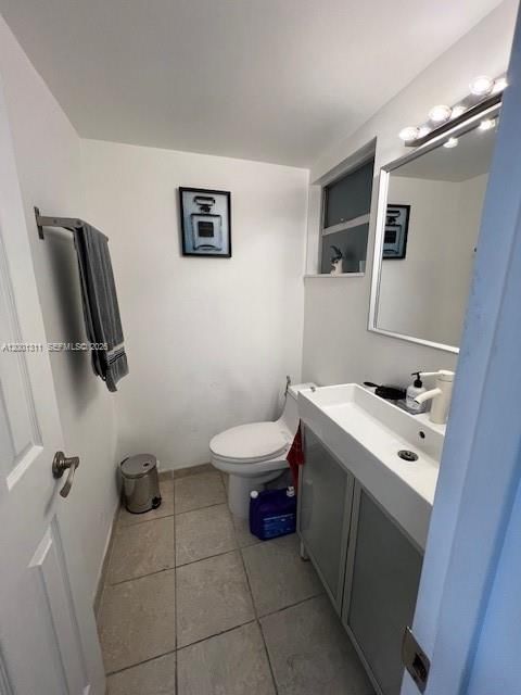 Real estate property located at 7830 Dickens Ave #203, Miami-dade, Dickens Gardens Condo, Miami Beach, FL