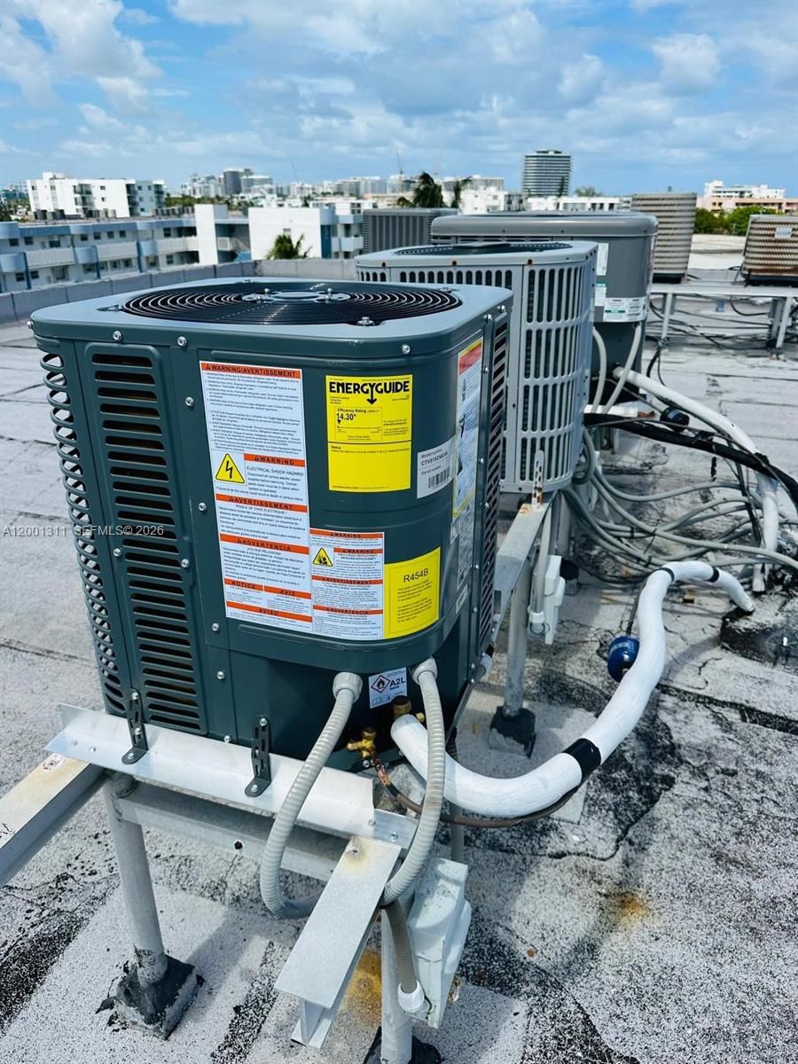 Real estate property located at 7830 Dickens Ave #203, Miami-dade, Dickens Gardens Condo, Miami Beach, FL