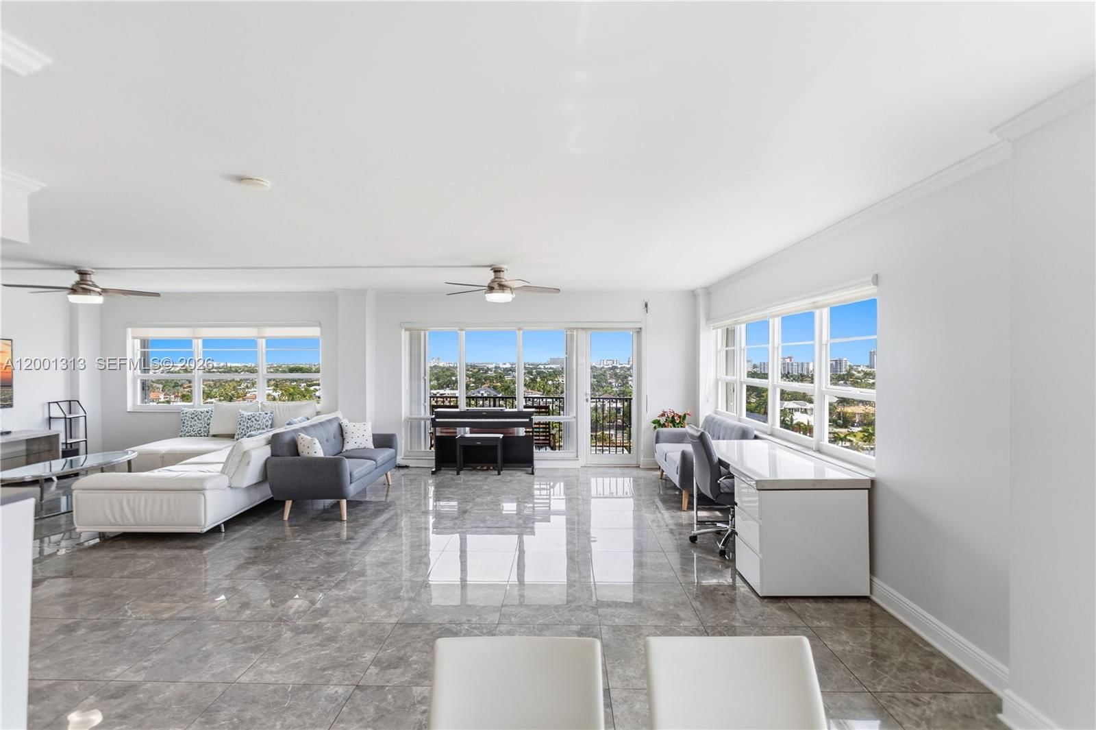 Real estate property located at 340 Sunset Dr #1210, Broward, Essex Tower Condo, Fort Lauderdale, FL