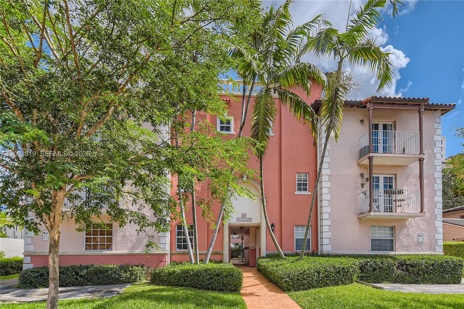Real estate property located at 29 Santillane Ave #2, Miami-dade, 29 Santillane Avenue Cond, Coral Gables, FL