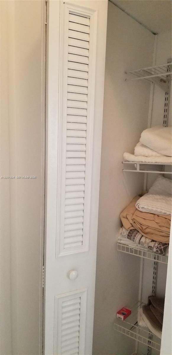 Real estate property located at 14201 Kendall Dr #212-D, Miami-dade, Promenade At Kendale Lake, Miami, FL