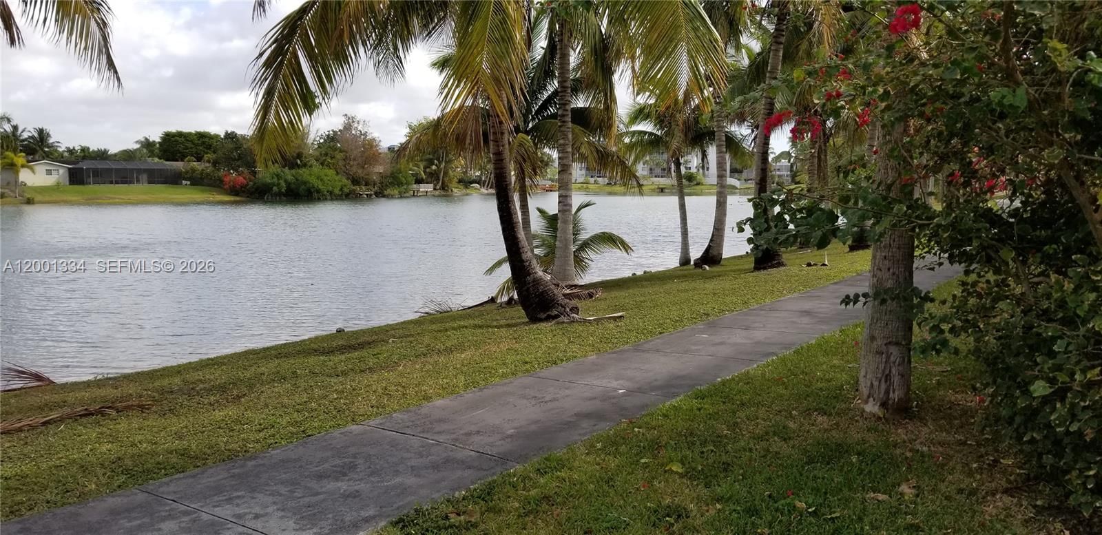 Real estate property located at 14201 Kendall Dr #212-D, Miami-dade, Promenade At Kendale Lake, Miami, FL