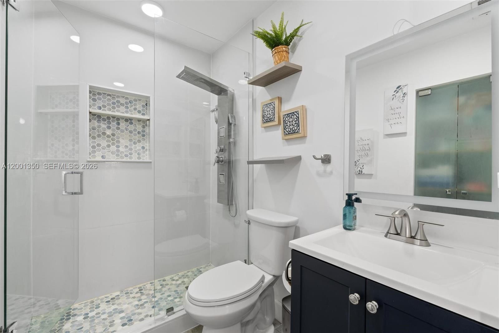 Real estate property located at 17434 143rd Pl, Miami-dade, Weitzer Serena Lakes West, Miami, FL