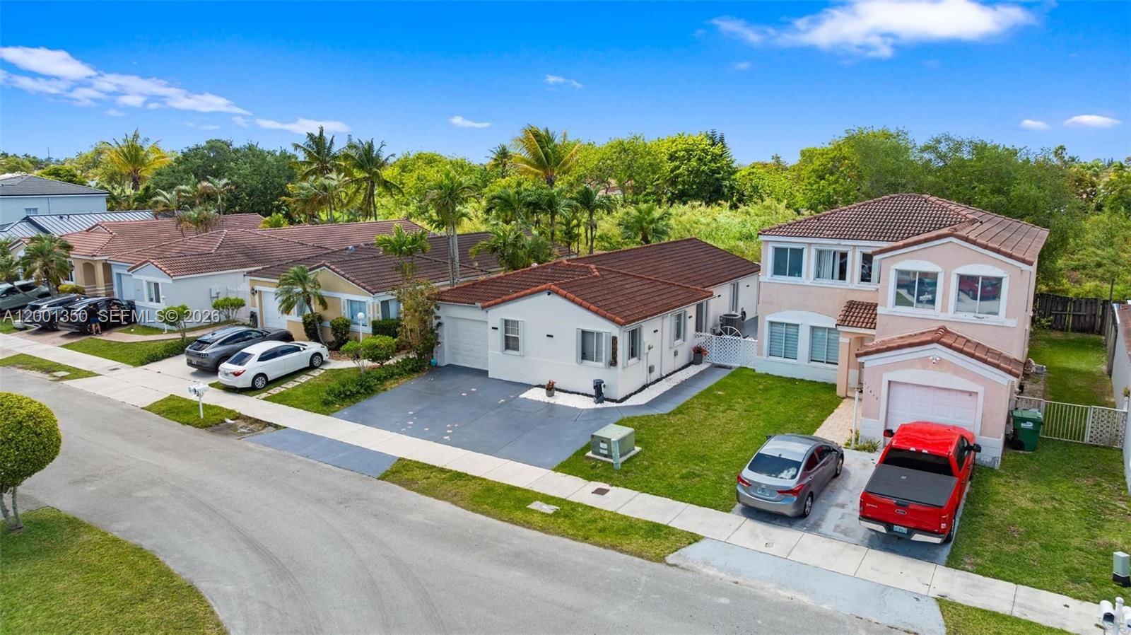 Real estate property located at 17434 143rd Pl, Miami-dade, Weitzer Serena Lakes West, Miami, FL