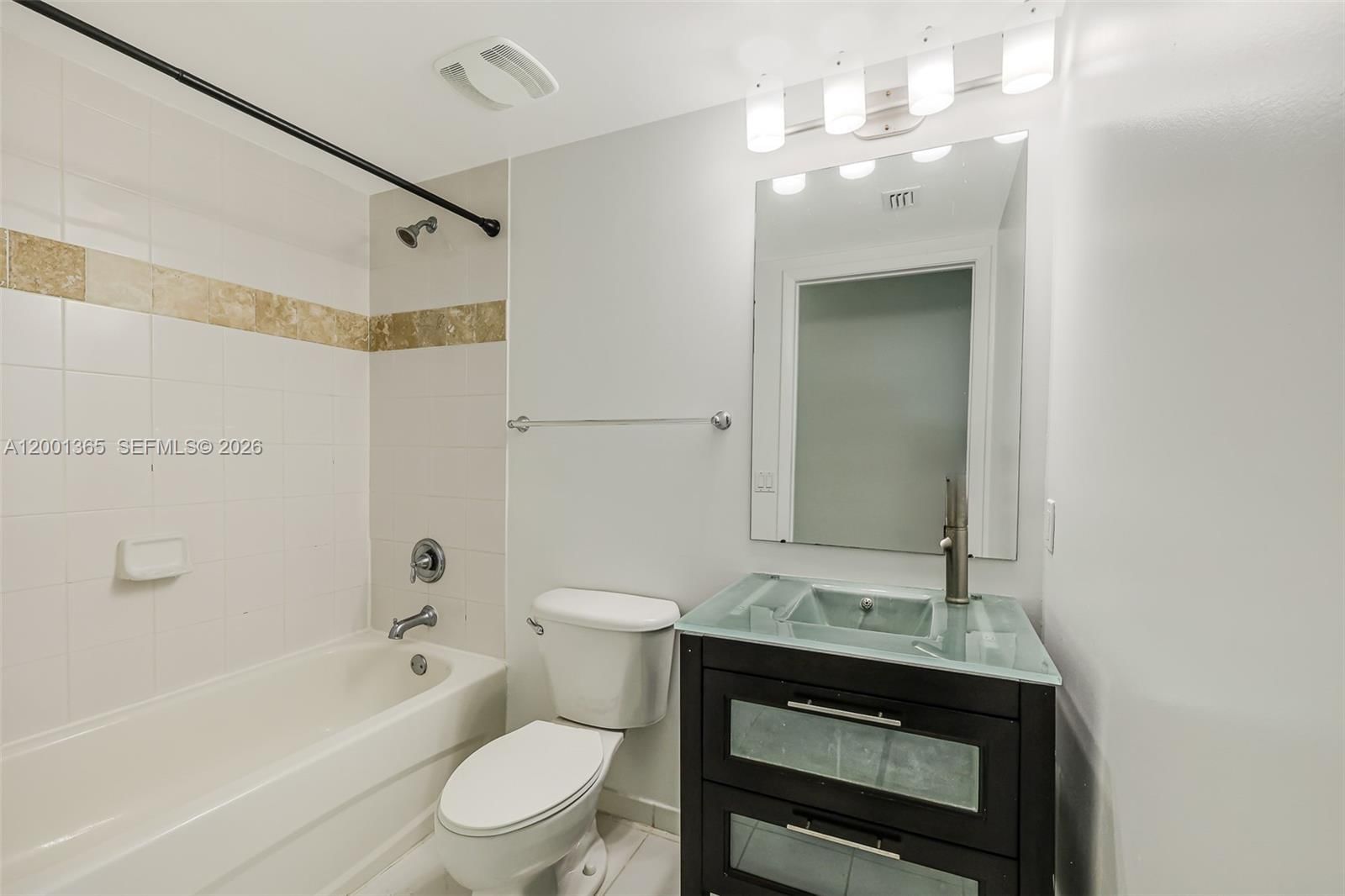 Real estate property located at 1861 S River Dr #2006, Miami-dade, Terrazas Riverpark Villag, Miami, FL