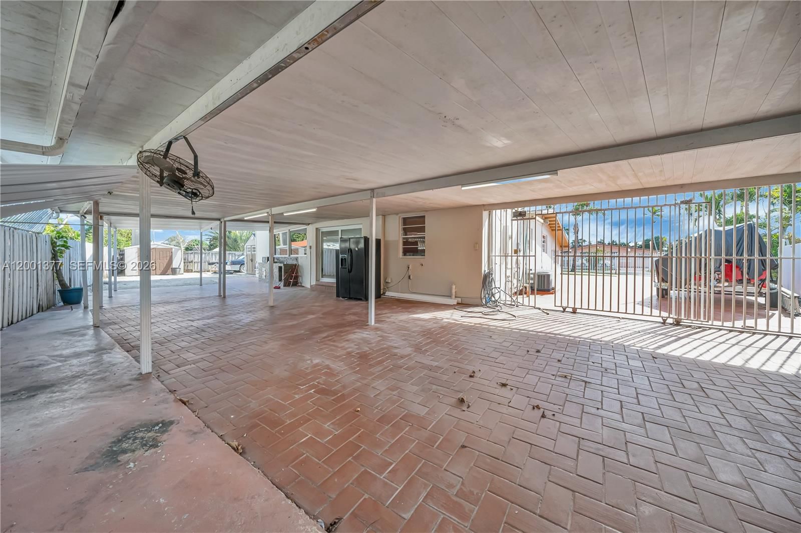 Real estate property located at 8241 12th Ter, Miami-dade, Fontainebleau Gardens 1st, Miami, FL