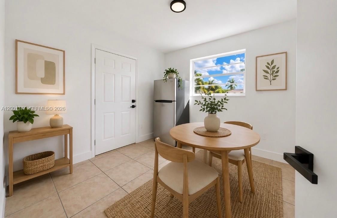 Real estate property located at 8241 12th Ter, Miami-dade, Fontainebleau Gardens 1st, Miami, FL