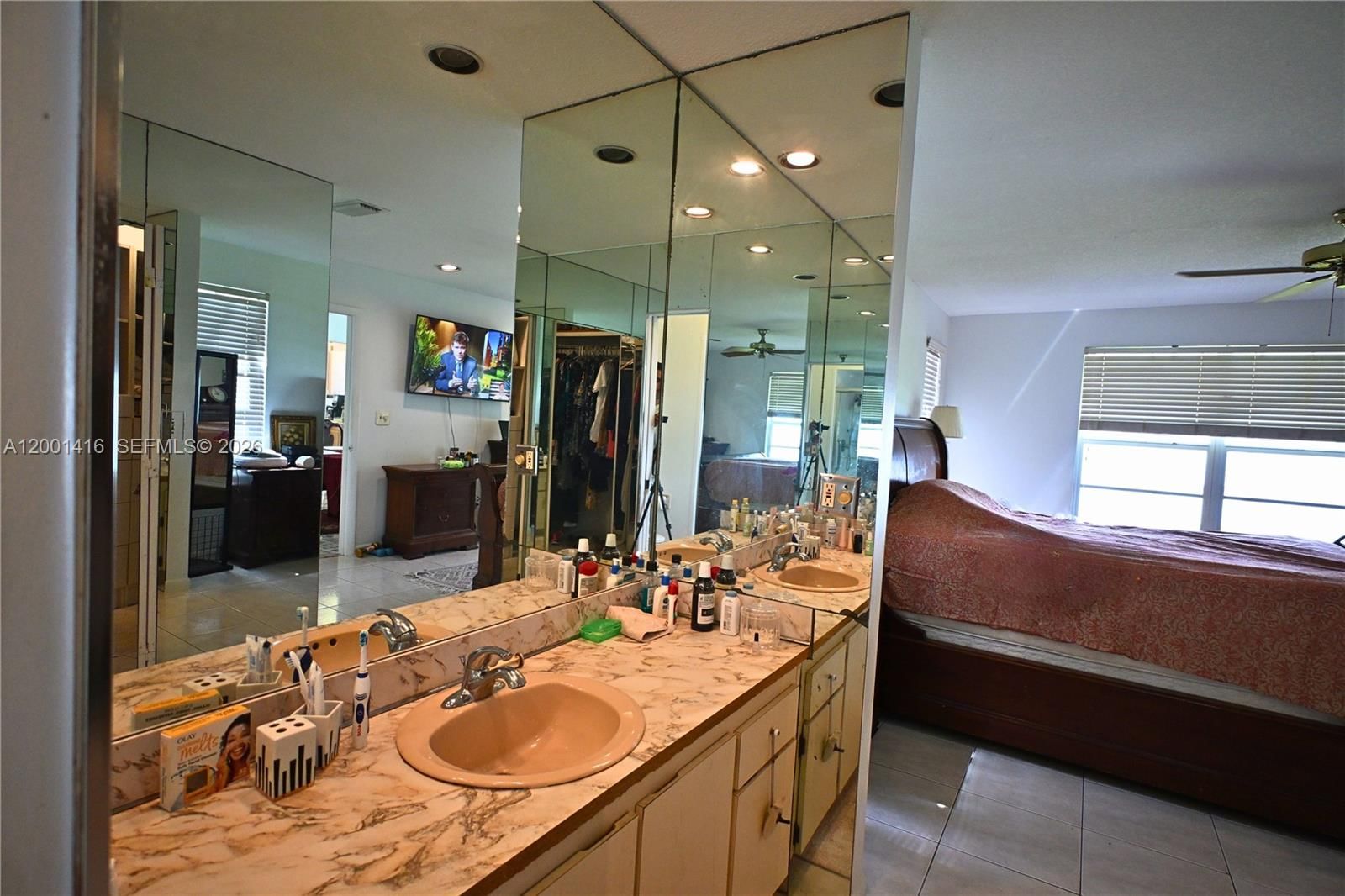 Real estate property located at 13931 105th St, Miami-dade, Caravel Country, Miami, FL