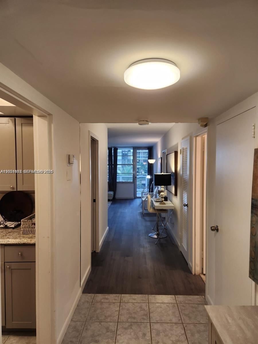 Real estate property located at 5700 Collins Ave #4N, Miami-dade, Seacoast 5700 Condo, Miami Beach, FL