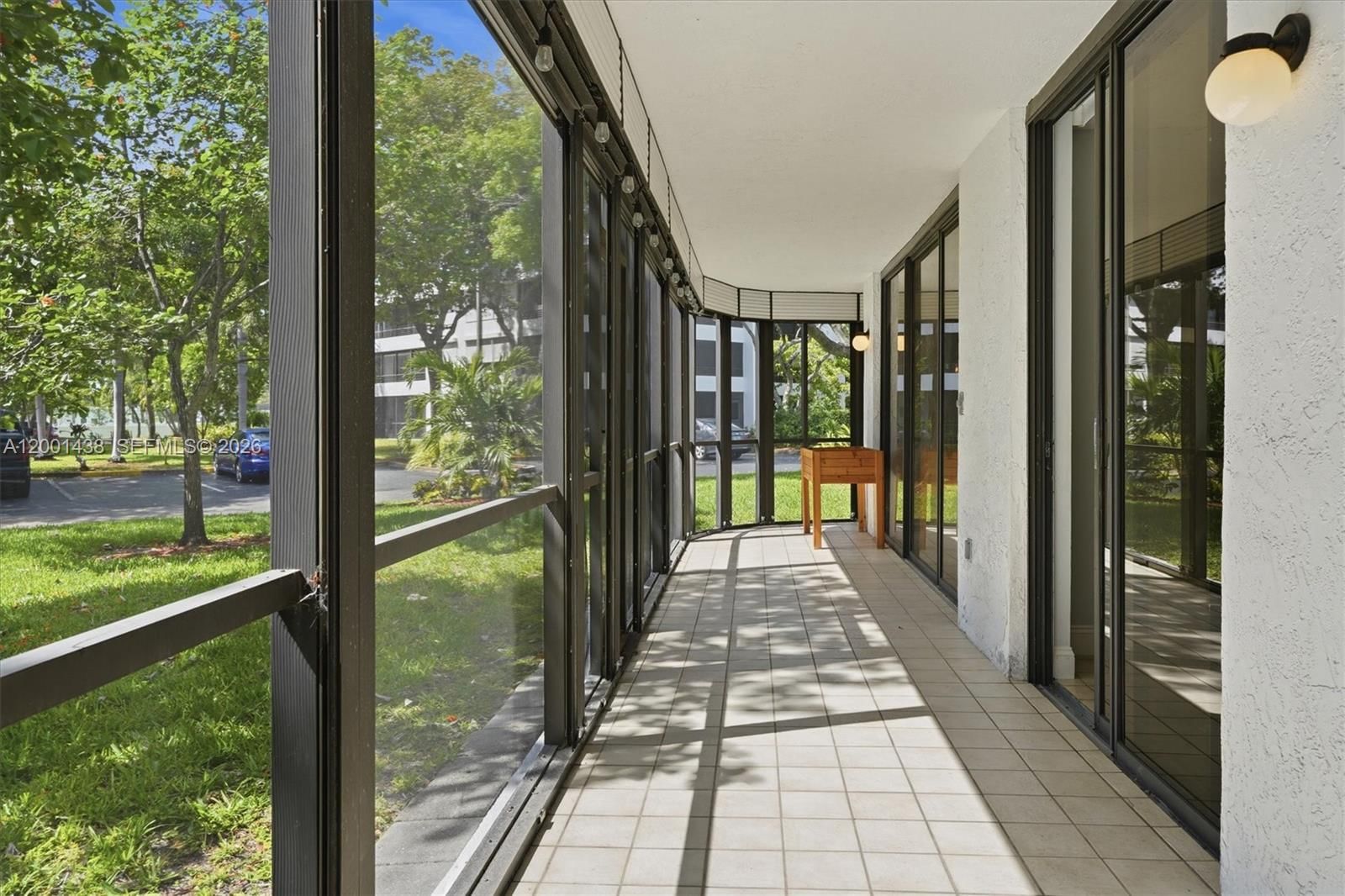 Real estate property located at 1410 Sheridan St #8i, Broward, Sheridan By The Beach Con, Hollywood, FL