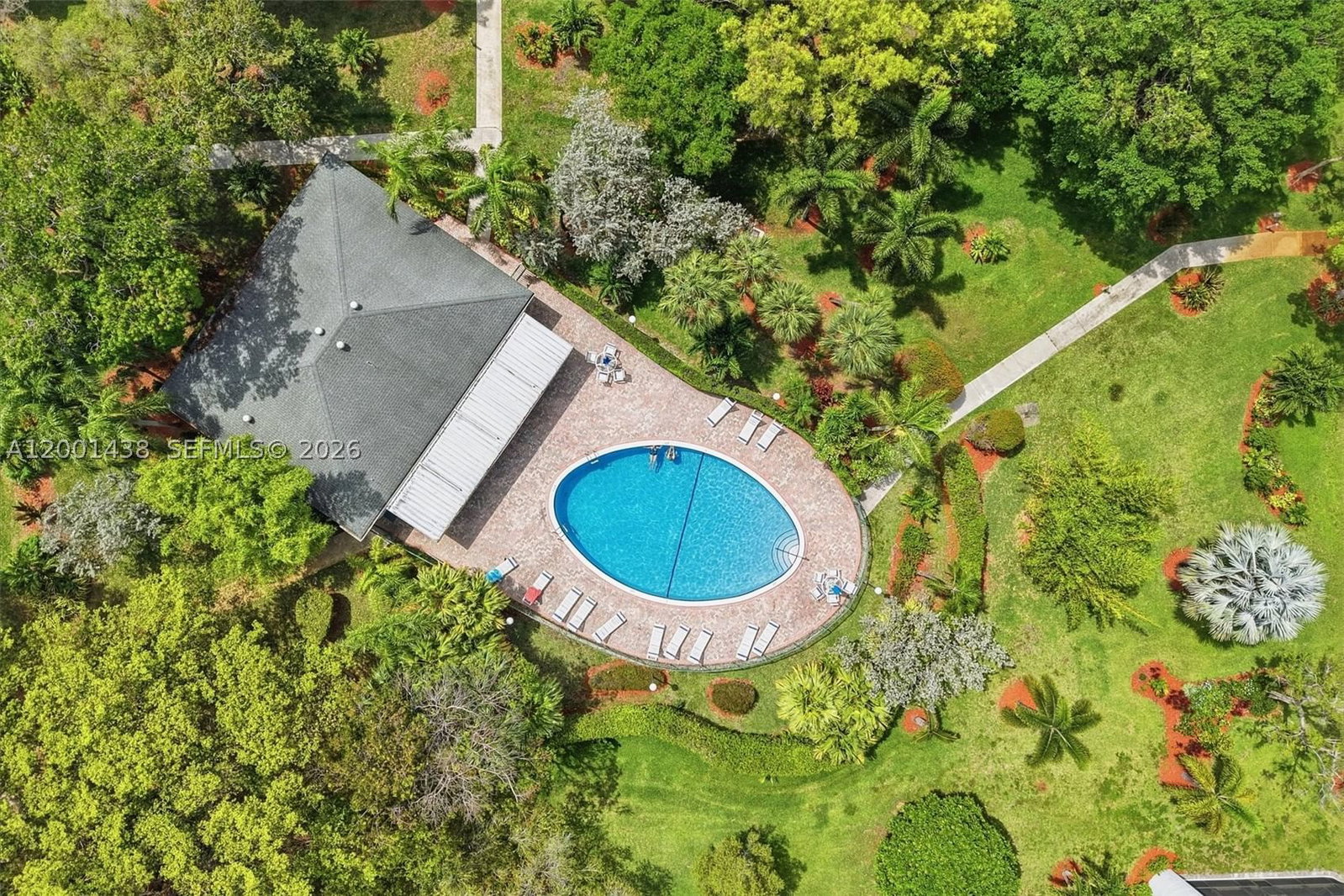 Real estate property located at 1410 Sheridan St #8i, Broward, Sheridan By The Beach Con, Hollywood, FL