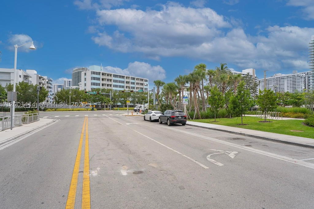 Real estate property located at 1670 lincoln Ct PH-E, Miami-dade, Bonne Vie Condo, Miami Beach, FL