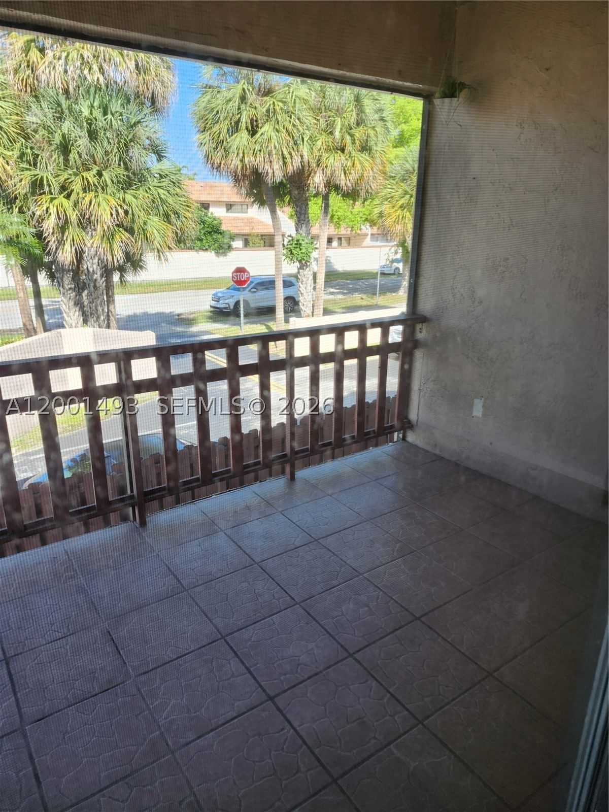 Real estate property located at 11219 88th St #205C, Miami-dade, Pine Grove Condo, Miami, FL