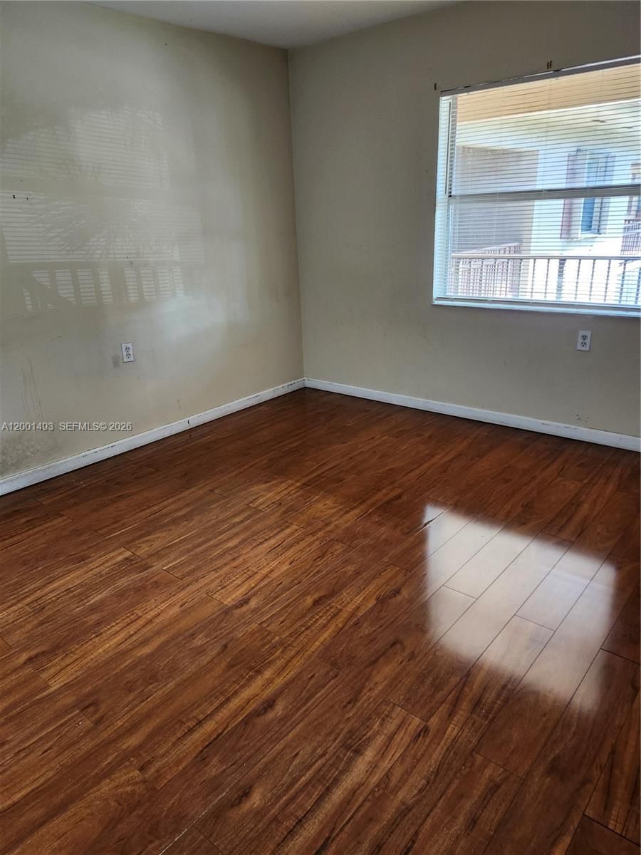 Real estate property located at 11219 88th St #205C, Miami-dade, Pine Grove Condo, Miami, FL