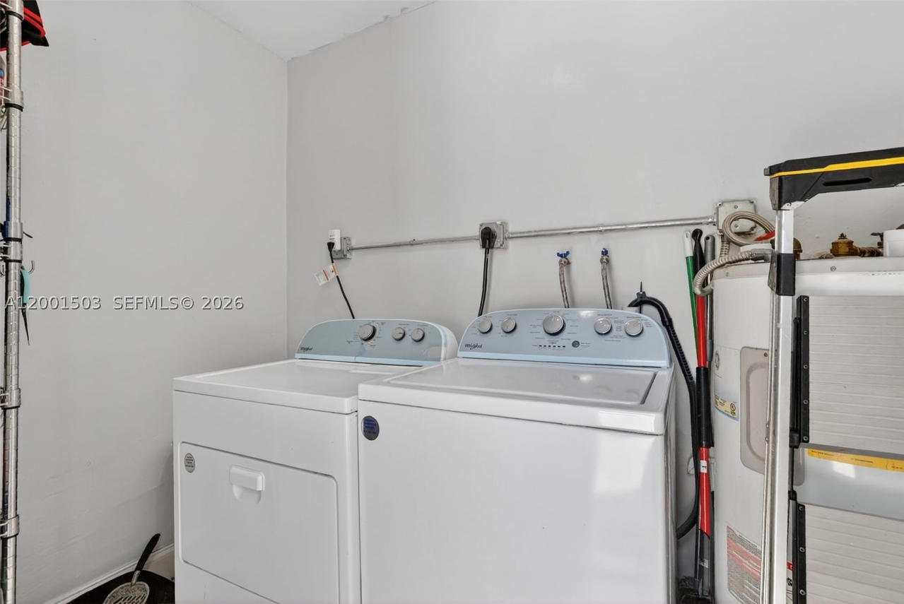 Real estate property located at 6878 15th St, Broward, Springbank Park Sec 2, North Lauderdale, FL